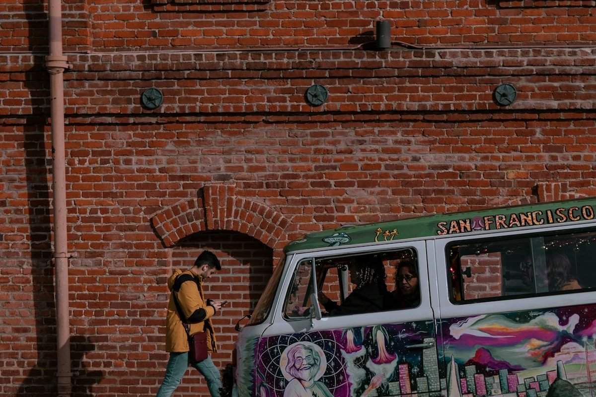 Confidential Sale Pest Control - illustration